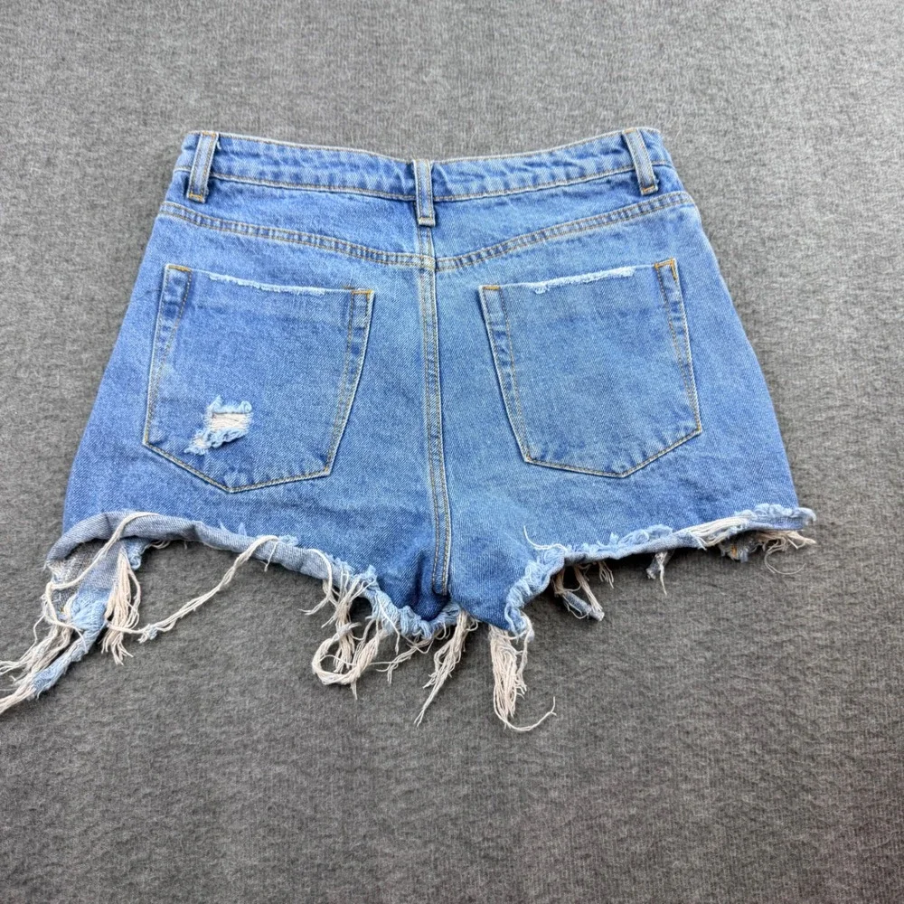 Signature 8 Distressed Denim Shorts Womens Size S Blue High Waisted Frayed Hem‎